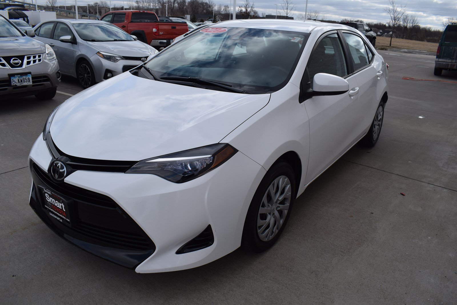 Pre-Owned 2017 Toyota Corolla LE 4dr Car In Davenport #P1725 | Smart ...