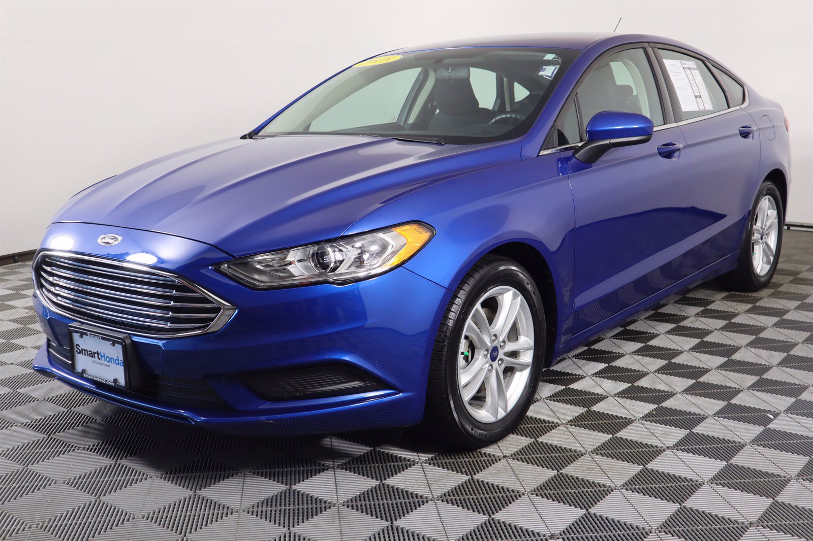 Pre-Owned 2018 Ford Fusion SE 4dr Car in Davenport #H35680B | Smart ...