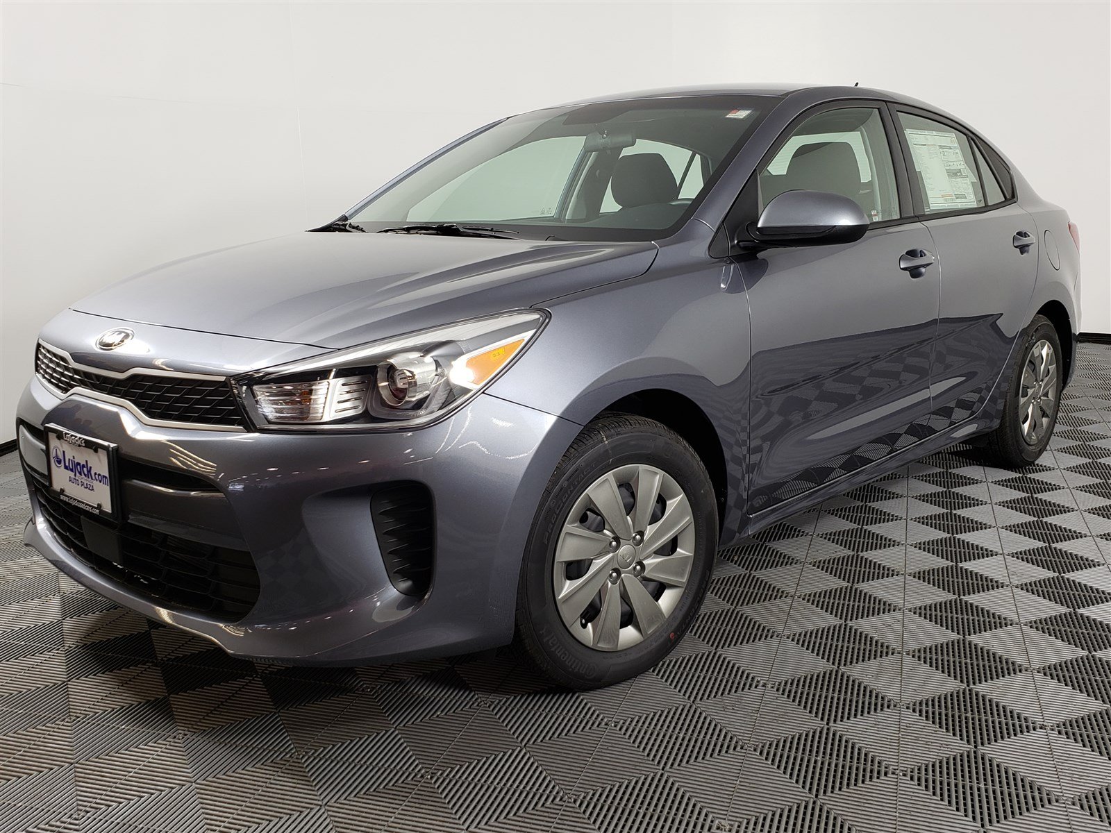 New 2019 Kia Rio S 4dr Car in Davenport #K16976 | Smart Automotive