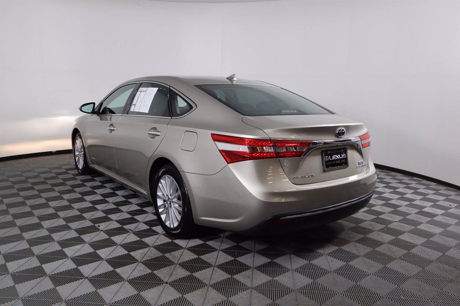 Pre-Owned 2014 Toyota Avalon Hybrid Limited 4dr Car in Davenport # ...