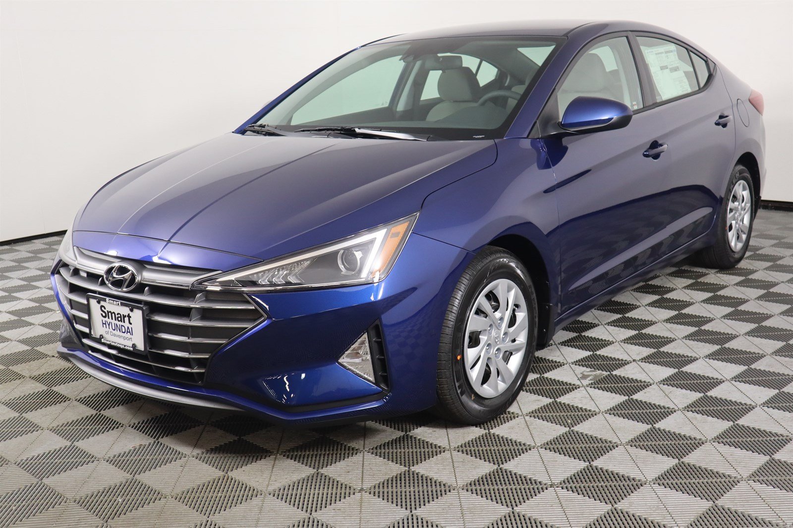 New 2020 Hyundai Elantra SE 4dr Car in Davenport #I14846 | Smart Automotive