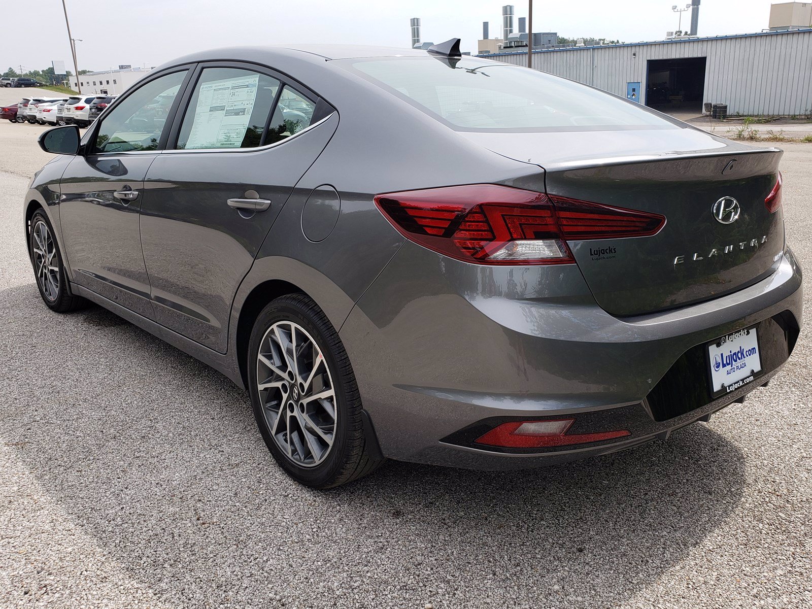 New 2020 Hyundai Elantra Limited 4dr Sedan in Davenport #I14664 | Smart ...