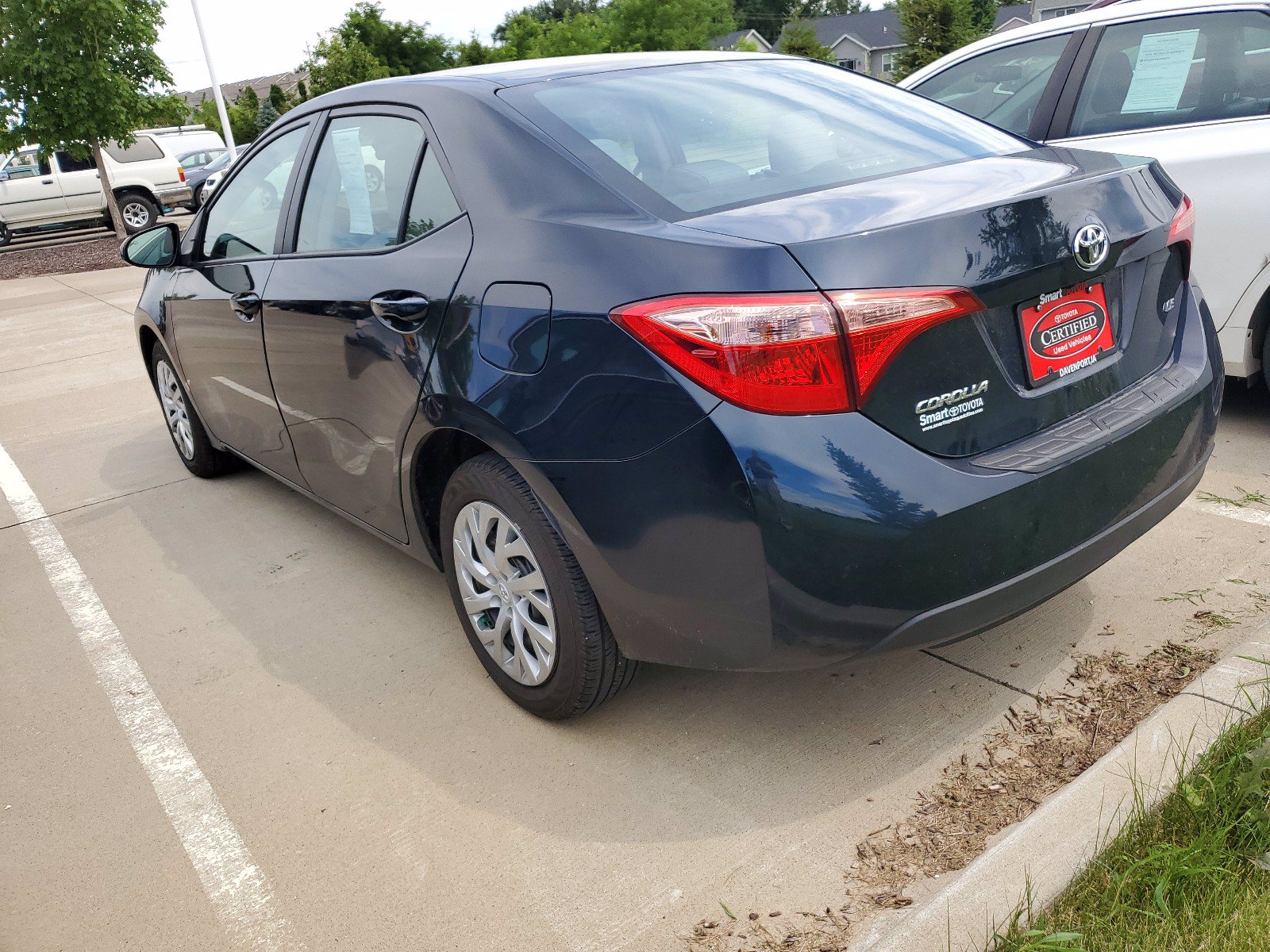 Certified Pre-Owned 2019 Toyota Corolla LE 4dr Car in Davenport #23449A ...